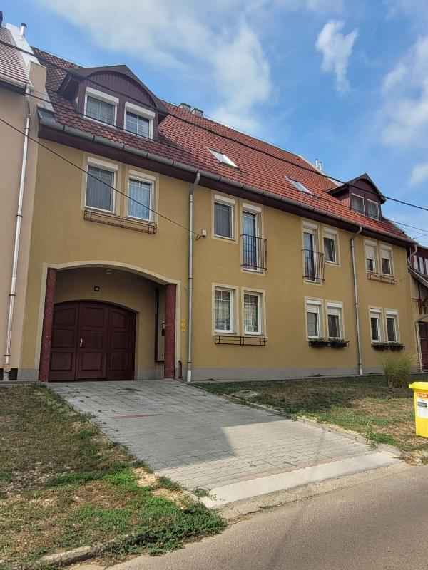 MBVK ingatlan árverés Eger Szederkényi Nándor utca 36 1/6